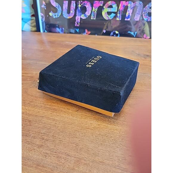 Guess White Furry Keychain Set - Picture 8 of 8